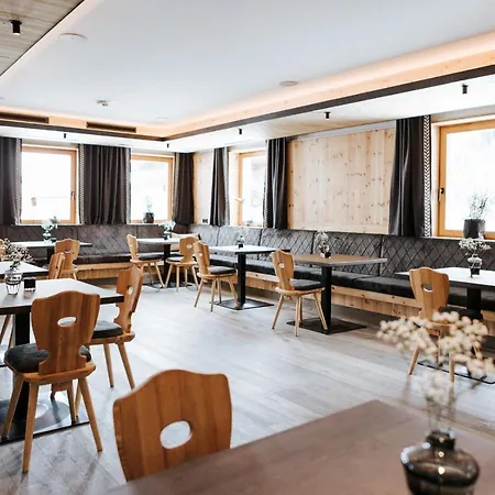 تورنهوف فندق سالباخ هينترغليم