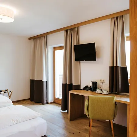 ホテル Thurnerhof